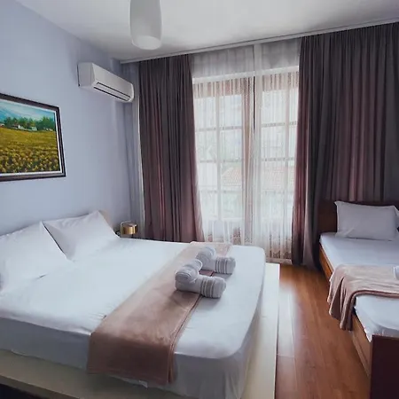 Oda Guest House 3* كورتشي