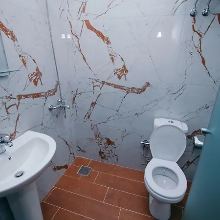 Oda Guest House 3*