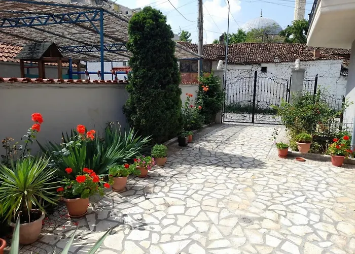Oda Guest House Pensionat 3*
